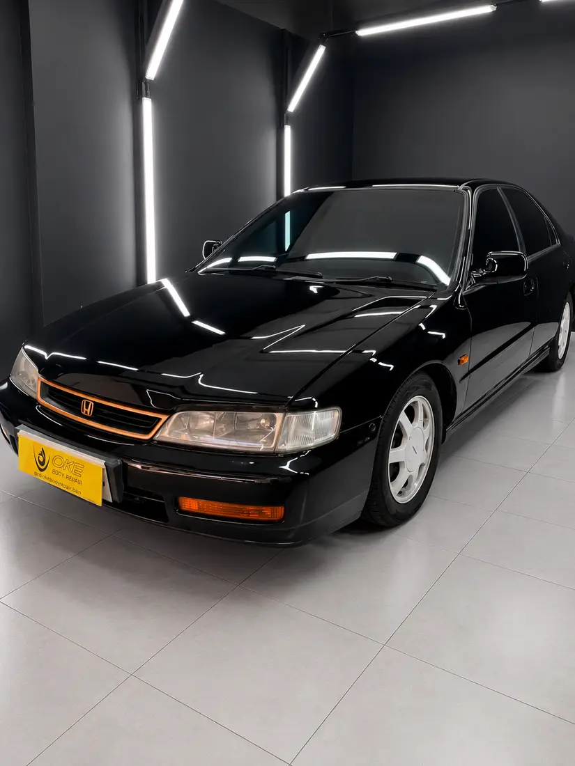 Honda Accord hitam clean look hasil detailing Oke Body Repair